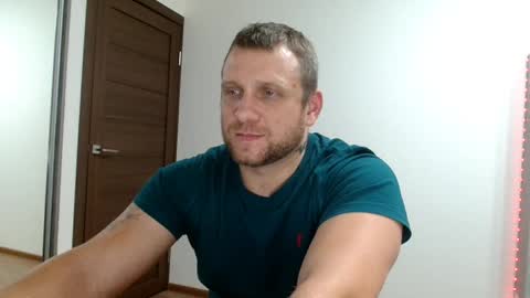 malchyshka online show from November 20, 9:02 pm