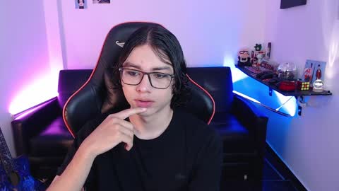 Malik  online show from December 23, 3:01 pm