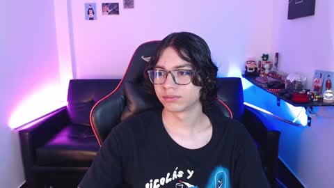 Malik  online show from December 18, 2:49 pm