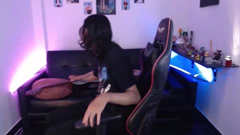 Malik  online show from October 29, 4:32 pm