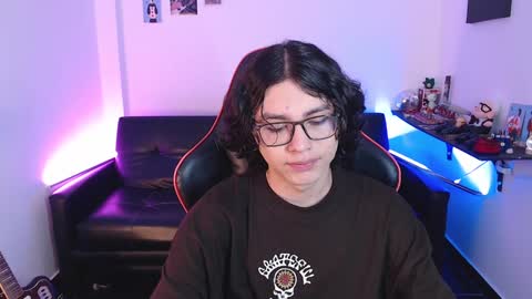 Malik  online show from January 1, 4:50 pm