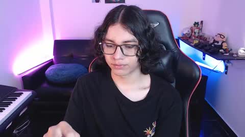 Malik  online show from February 24, 2:58 pm