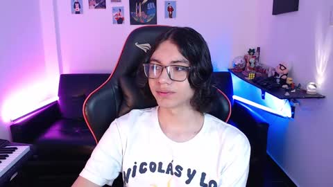 Malik  online show from February 12, 3:38 pm