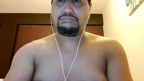 Man new online show from January 11, 8:45 pm