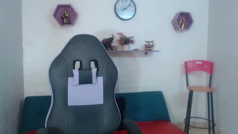 man_san11 online show from December 20, 4:25 pm