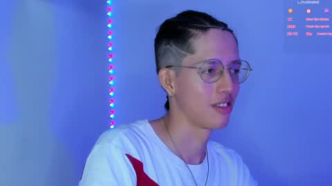 Manuel online show from January 14, 8:15 pm