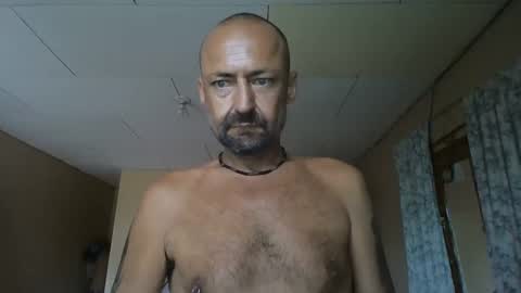 marc_cereza online show from February 20, 6:35 pm