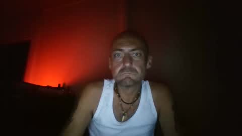marc_cereza online show from October 17, 6:39 am