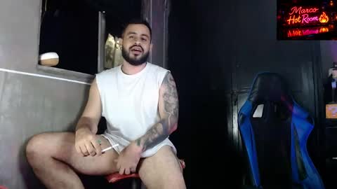 marco_aure online show from May 23, 7:14 am