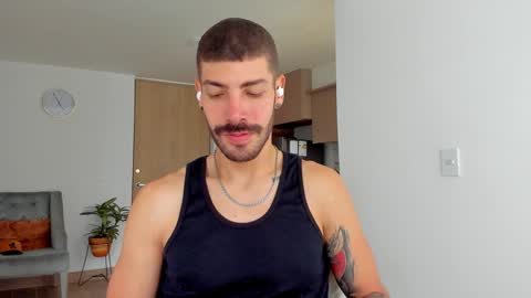 Marco IG marco tahani online show from December 26, 12:05 pm