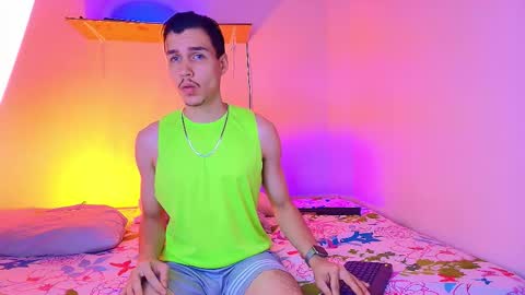 Marcus Hanks online show from November 12, 3:34 am