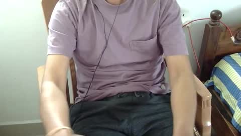 The SHY UncutBoy online show from November 29, 5:53 am