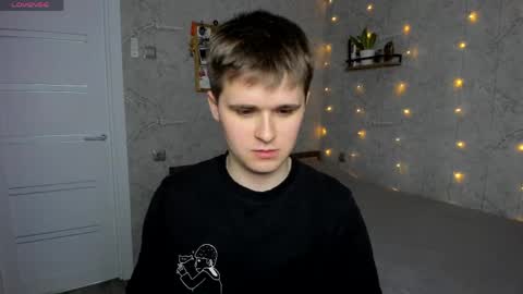 Mark online show from May 11, 2:57 am