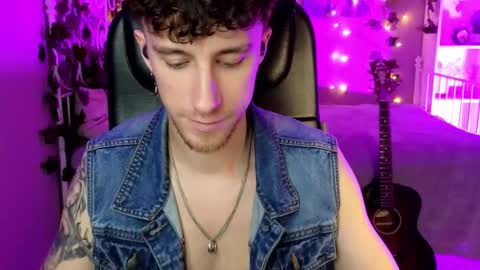 mark_caron online show from February 12, 7:53 pm