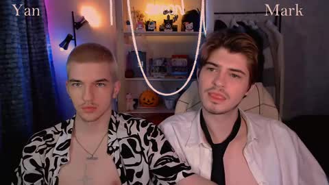 Mark online show from March 21, 3:38 pm