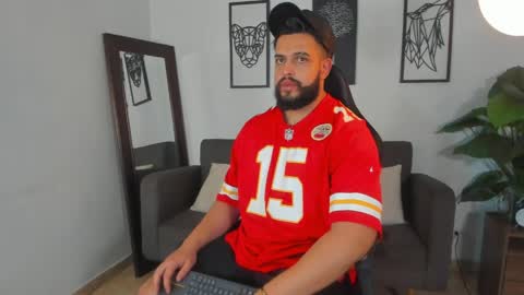 mark_x23 online show from April 11, 7:45 am