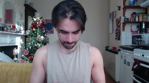 Snapshot of marke97 chatting on December 21, 11:01 am Mark online show from December 21, 11:01 am
