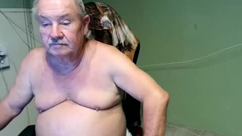 Snapshot of marote6 chatting on March 12, 12:42 am new hot sexy pics and videos of me and my partner on  online show from March 12, 12:42 am