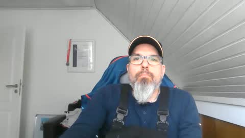 marriedcock1980 online show from March 15, 12:02 pm