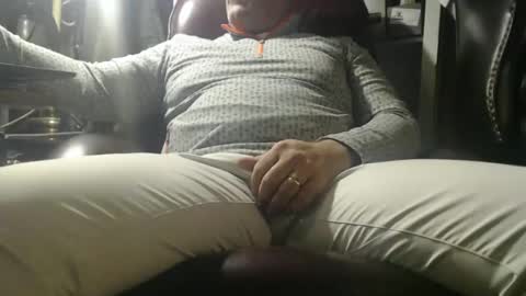 only fans marrieddad19751975 online show from March 23, 1:11 am