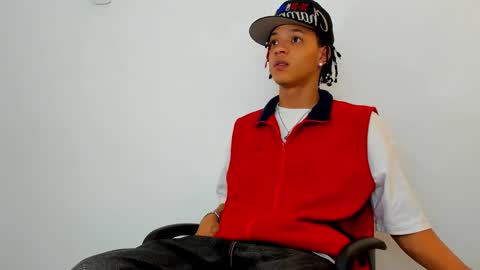 MARSHALL online show from February 5, 2:02 pm