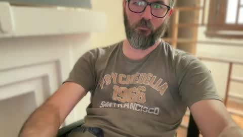 Snapshot of martincito22xl chatting on December 30, 3:13 pm Martincito online show from December 30, 3:13 pm
