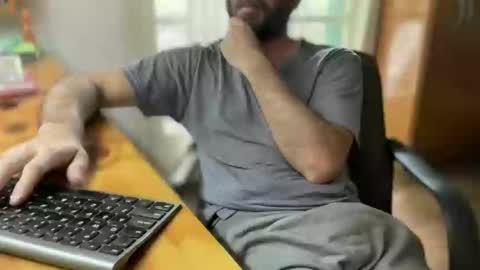 Snapshot of martincito22xl chatting on January 18, 3:27 pm Martincito online show from January 18, 3:27 pm