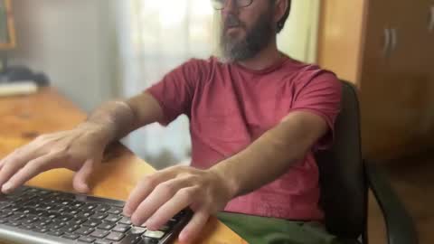 Snapshot of martincito22xl chatting on March 6, 12:09 pm Martincito online show from March 6, 12:09 pm