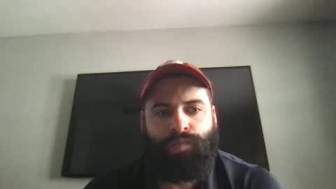 mascbeef95 online show from February 6, 7:11 pm