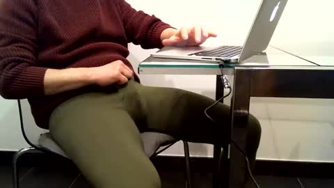 Mask07 online show from February 6, 7:40 pm