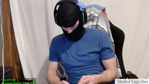 maskedyogaman online show from March 14, 2:51 am