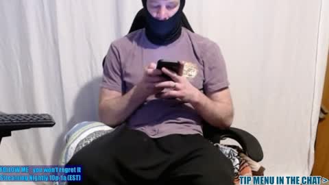 maskedyogaman online show from April 9, 2:20 am