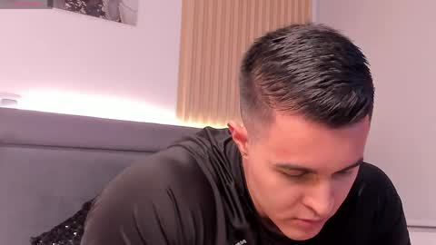 Mason Bennet online show from April 23, 9:39 pm