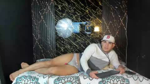 massimo_vidal online show from February 24, 2:51 pm