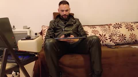 SIR online show from November 9, 4:49 am