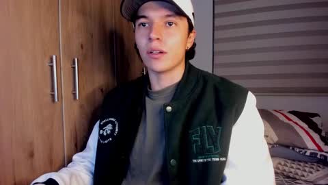 mastrangelo_x online show from December 23, 4:10 am