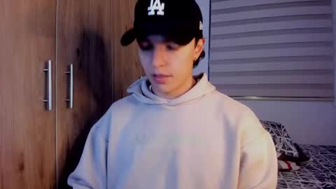 mastrangelo_x online show from January 18, 3:52 am