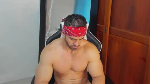 mathews_smith online show from February 27, 12:50 pm