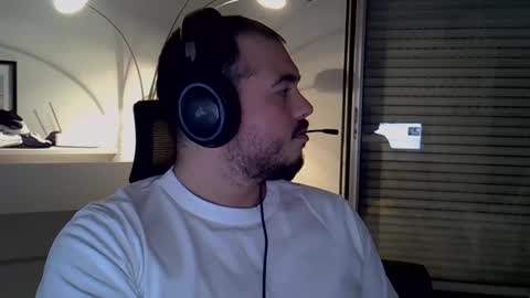 Mathou online show from December 3, 7:11 pm