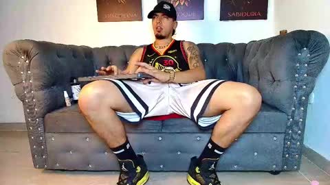 Snapshot of matias_costa chatting on October 21, 5:27 pm MATIAS COSTA online show from October 21, 5:27 pm