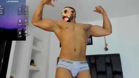 matt rodriguez92 online show from February 15, 7:06 pm