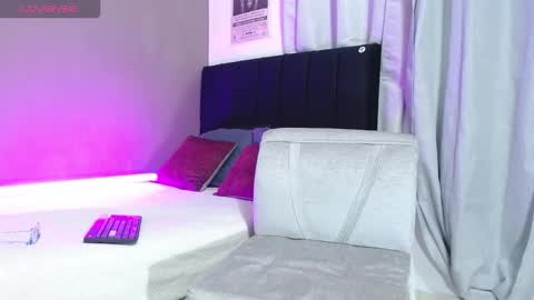 ---Matteo--- online show from November 8, 7:33 am