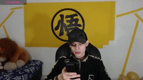 MatthewBoy online show from February 2, 4:37 am