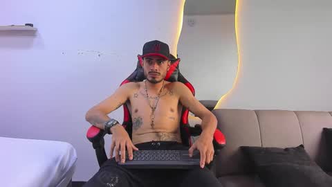 Matthew online show from January 6, 9:08 pm