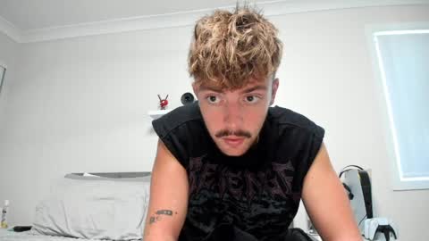 Matt Slinga online show from March 28, 2:56 am