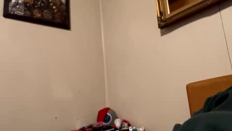 Snapshot of maturejerky chatting on February 25, 10:39 pm maturejerky online show from February 25, 10:39 pm