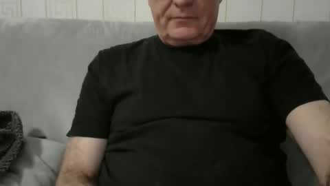 maturetoyforwomen online show from January 14, 5:06 pm