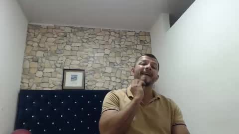 maurodcali online show from February 1, 2:21 am