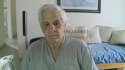 max_2017 online show from April 12, 2:07 pm