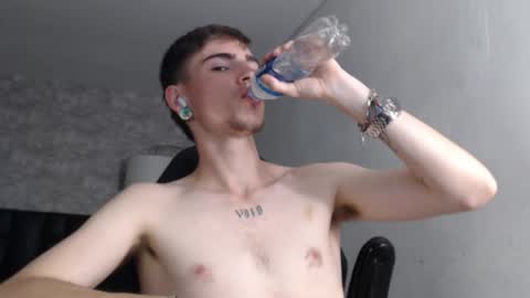 max_denver05 online show from September 16, 6:09 pm